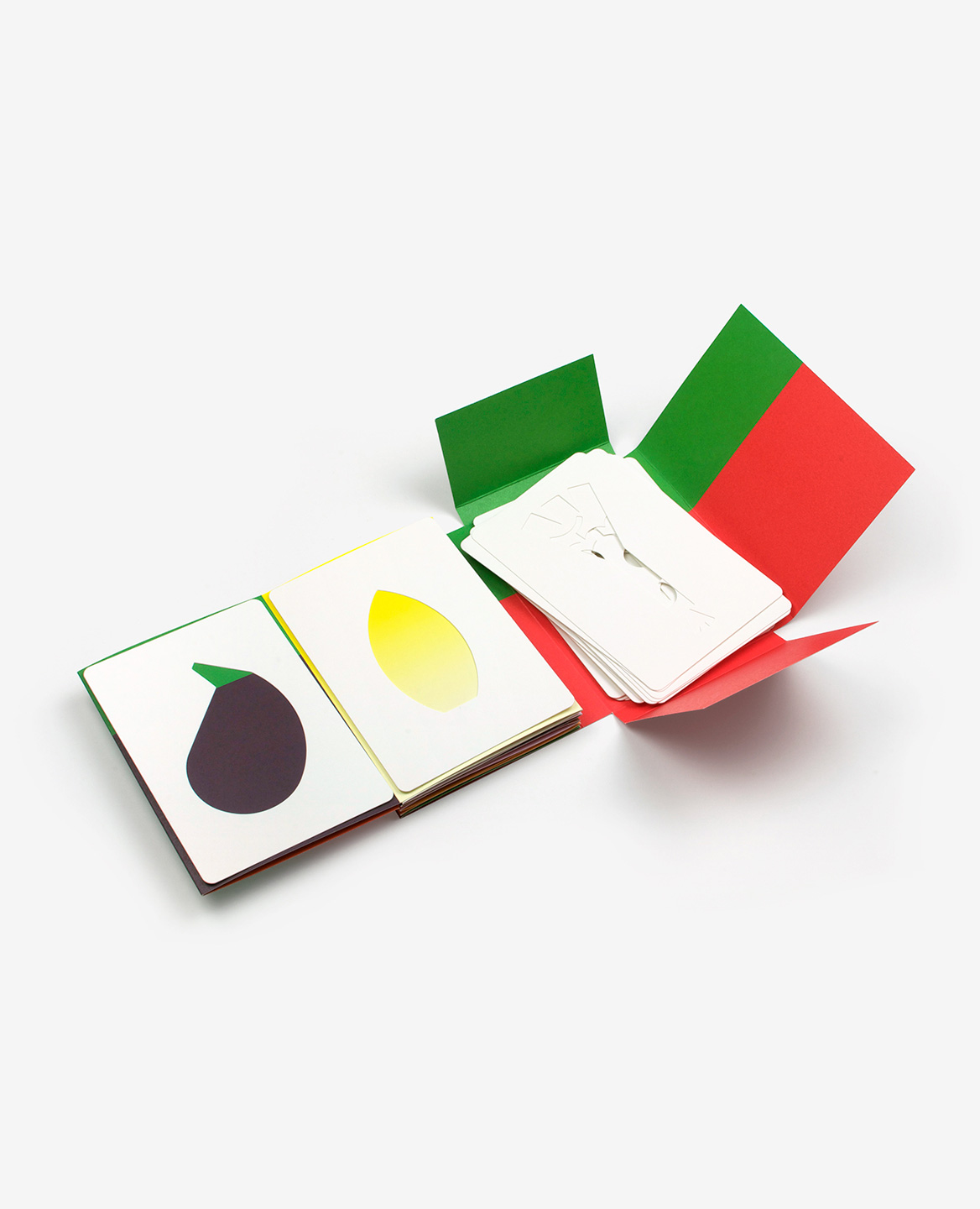 Aubergine et endive dans le livre-jeu Hello tomato
