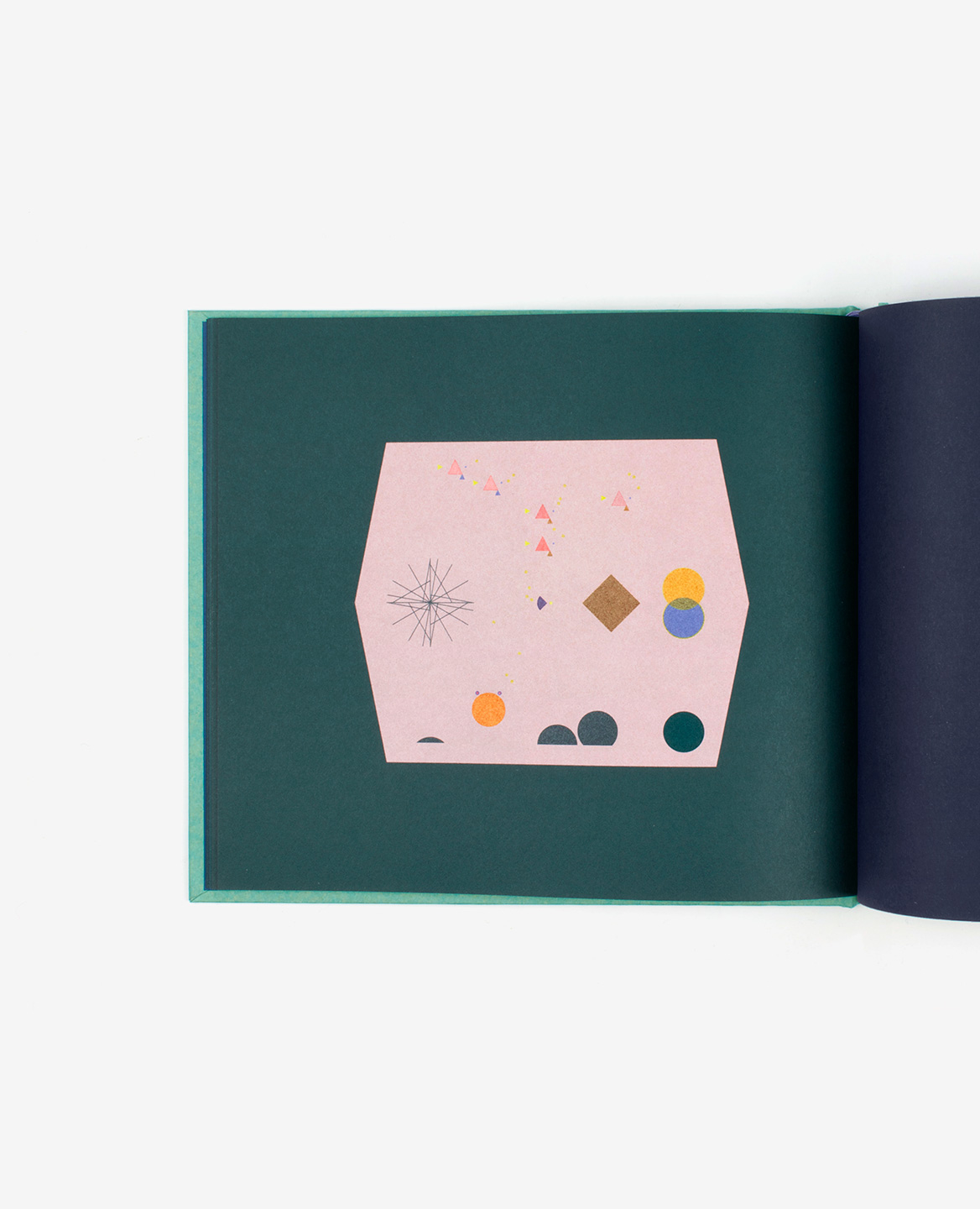 Red hexagonal fish bowl in the book Aquarium by Fanette Mellier published by Éditions du livre