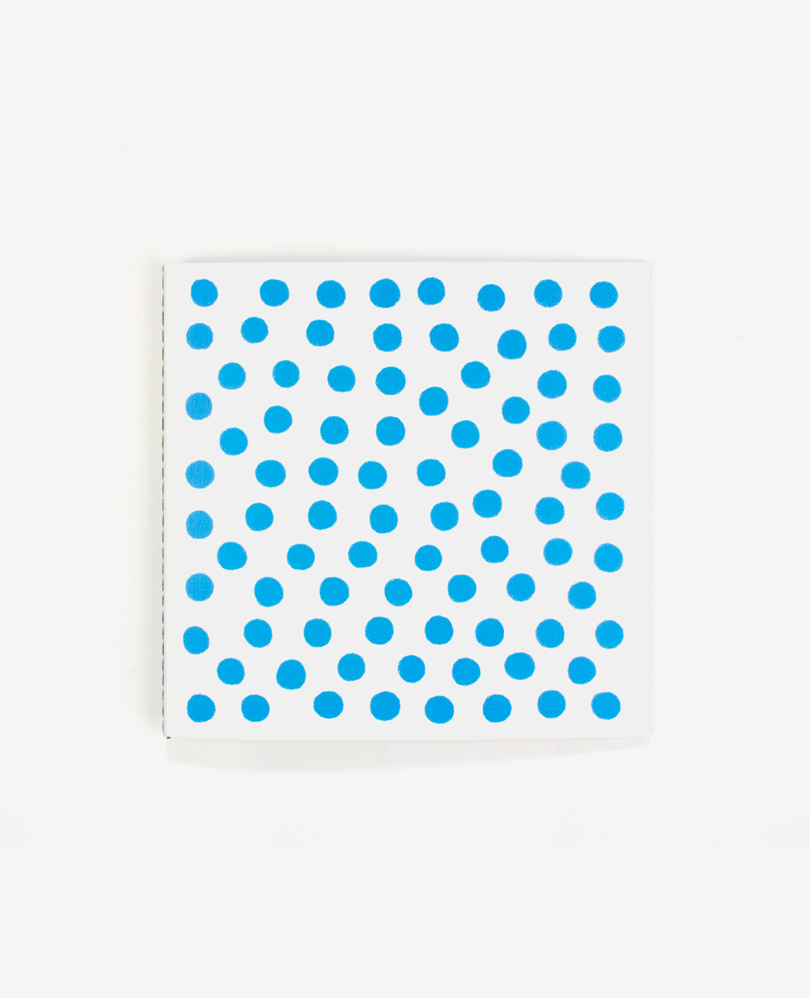 Blue spots on the cover of the book Colors by Antonio Ladrillo published by Éditions du livre