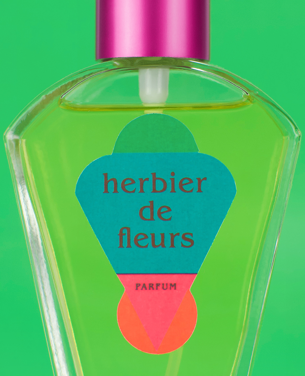 Detail of the perfume label Herbier de Fleurs by Fanette Mellier